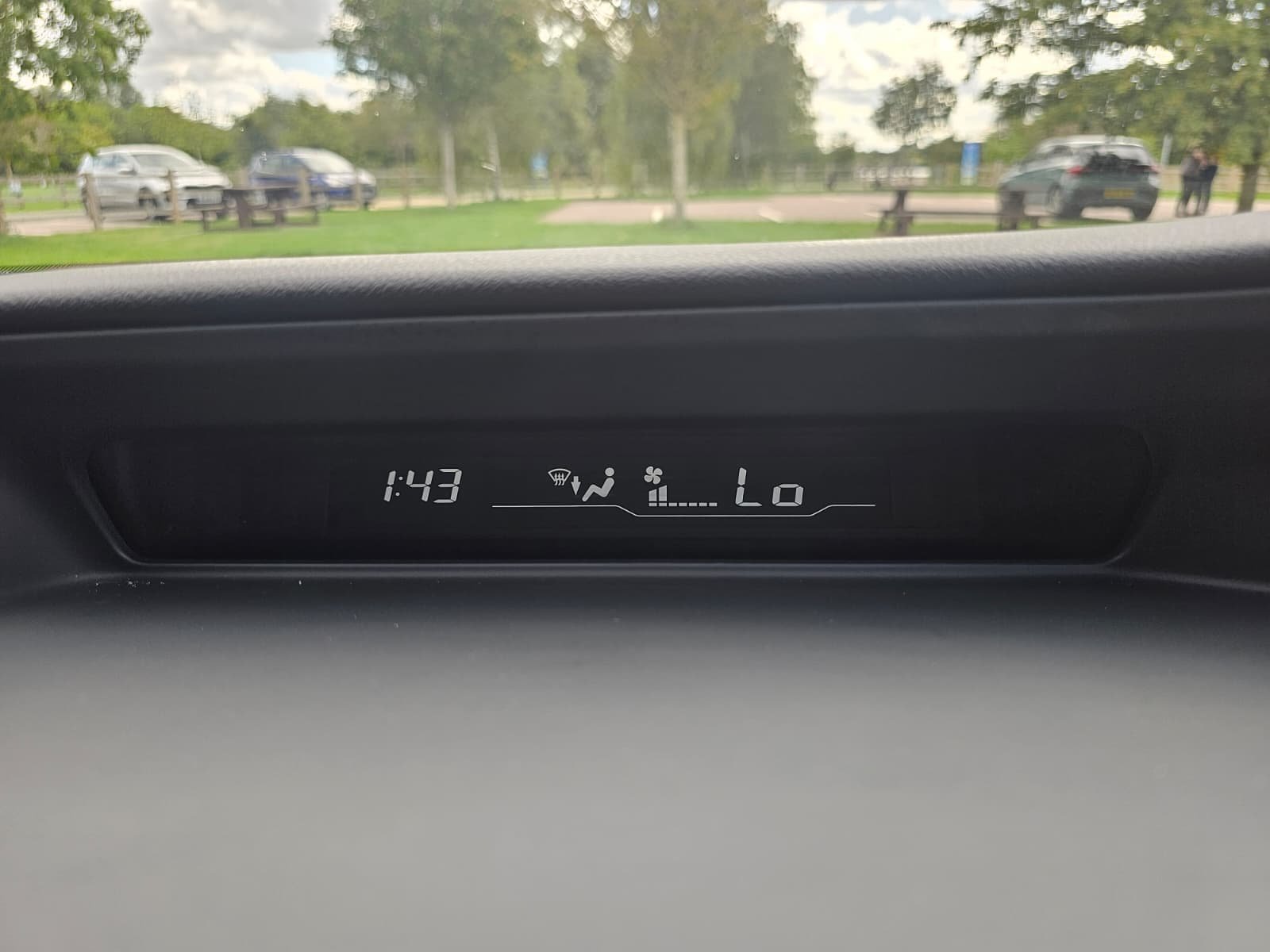 HONDA STEPWAGON Spada 2.0L Automatic CVT 8 Seater MPV