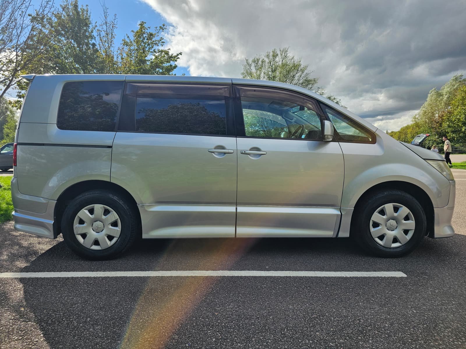 MITSUBISHI DELICA D5 Facelift 2.0L Auto 8 Seater MPV