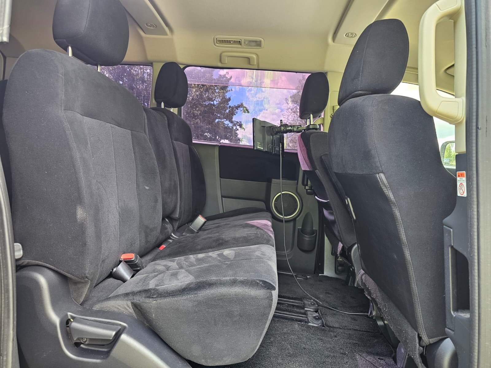 MITSUBISHI DELICA D5 Facelift 2.0L Auto 8 Seater MPV