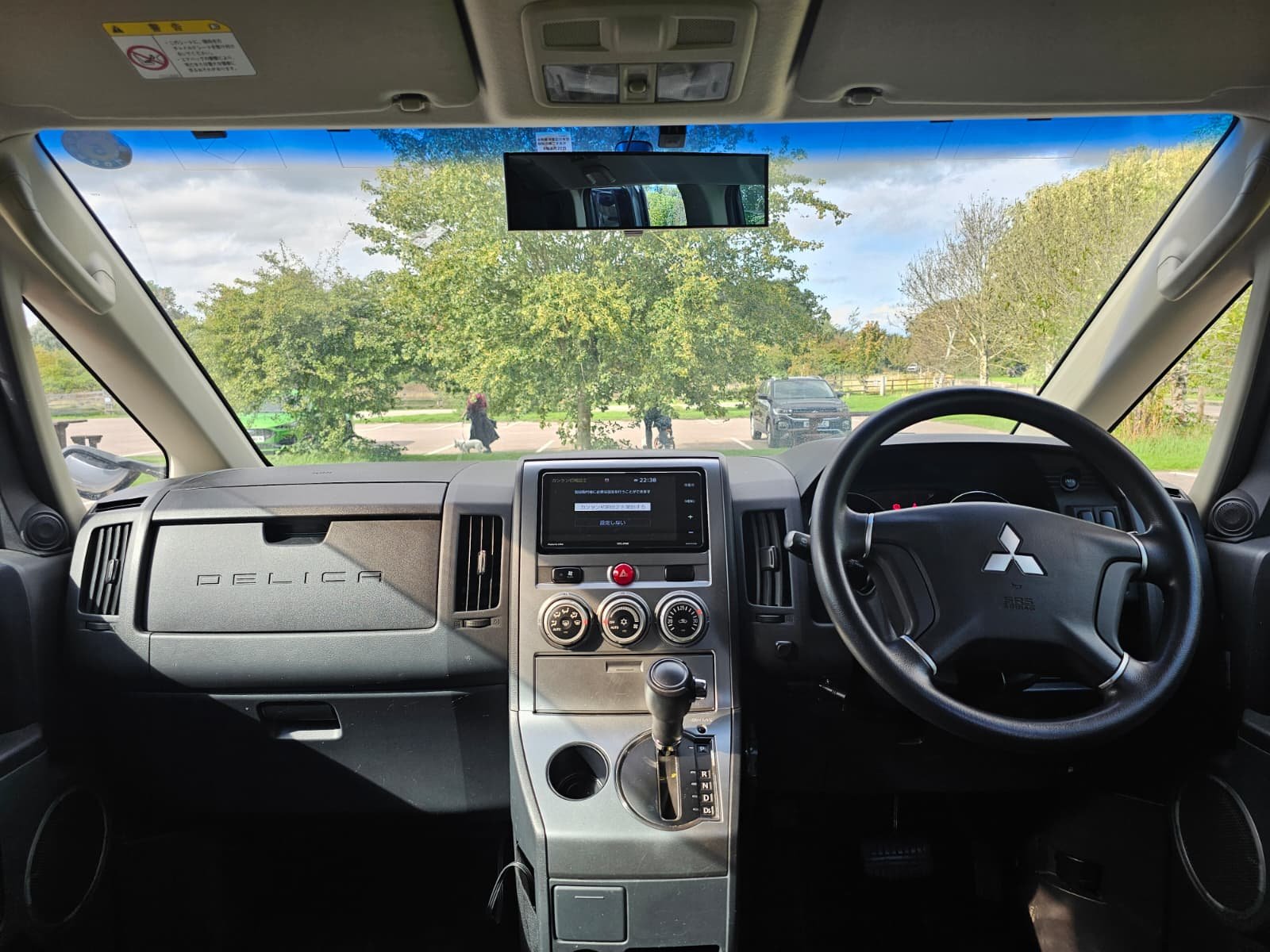 MITSUBISHI DELICA D5 Facelift 2.0L Auto 8 Seater MPV