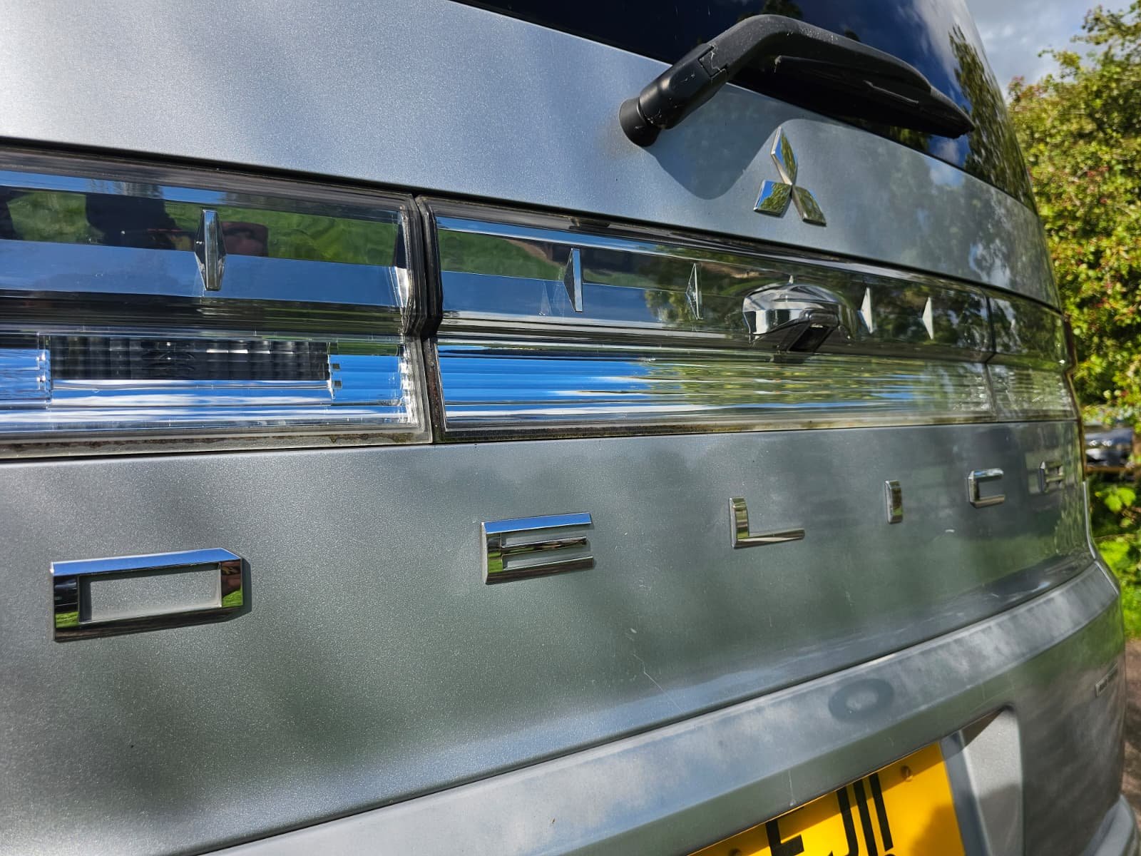 MITSUBISHI DELICA D5 Facelift 2.0L Auto 8 Seater MPV