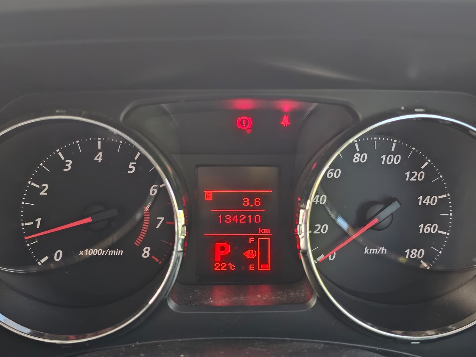 MITSUBISHI DELICA D5 Facelift 2.0L Auto 8 Seater MPV
