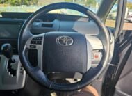 TOYOTA NOAH Voxy X 2.0L Automatic CVT 7 Seater MPV