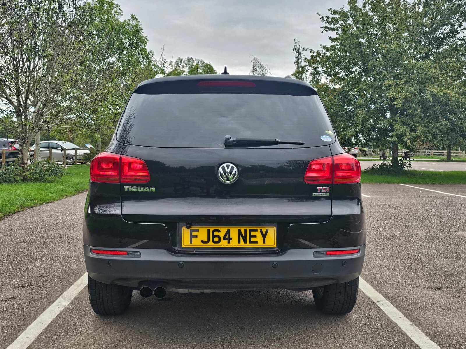 Volkswagen Tiguan 1.4 TSI SE Bluemotion Tech SUV Automatic DSG Euro 5