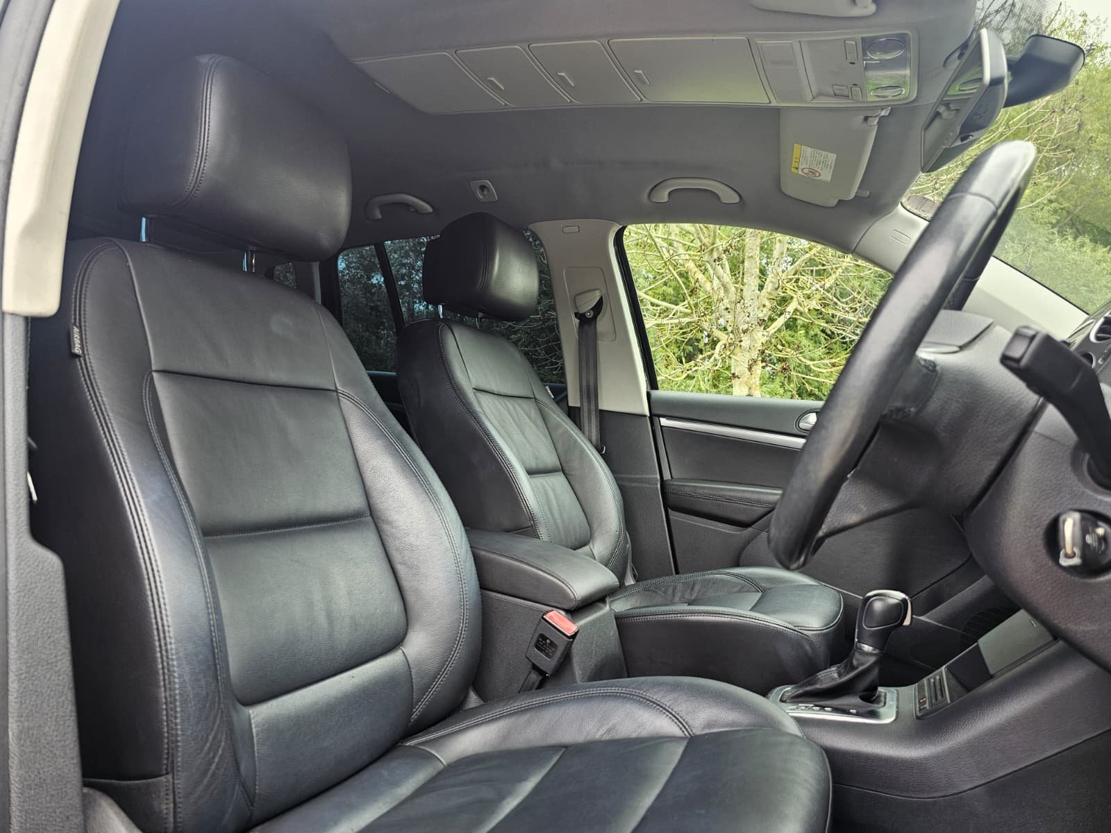 Volkswagen Tiguan 1.4 TSI SE Bluemotion Tech SUV Automatic DSG Euro 5