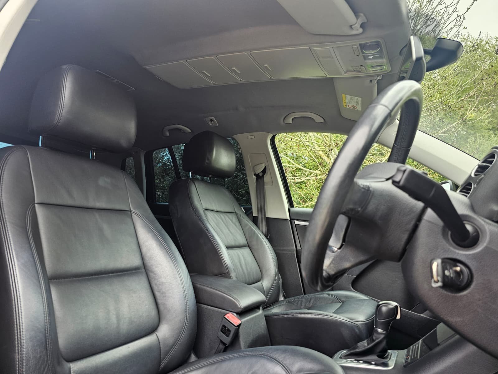 Volkswagen Tiguan 1.4 TSI SE Bluemotion Tech SUV Automatic DSG Euro 5
