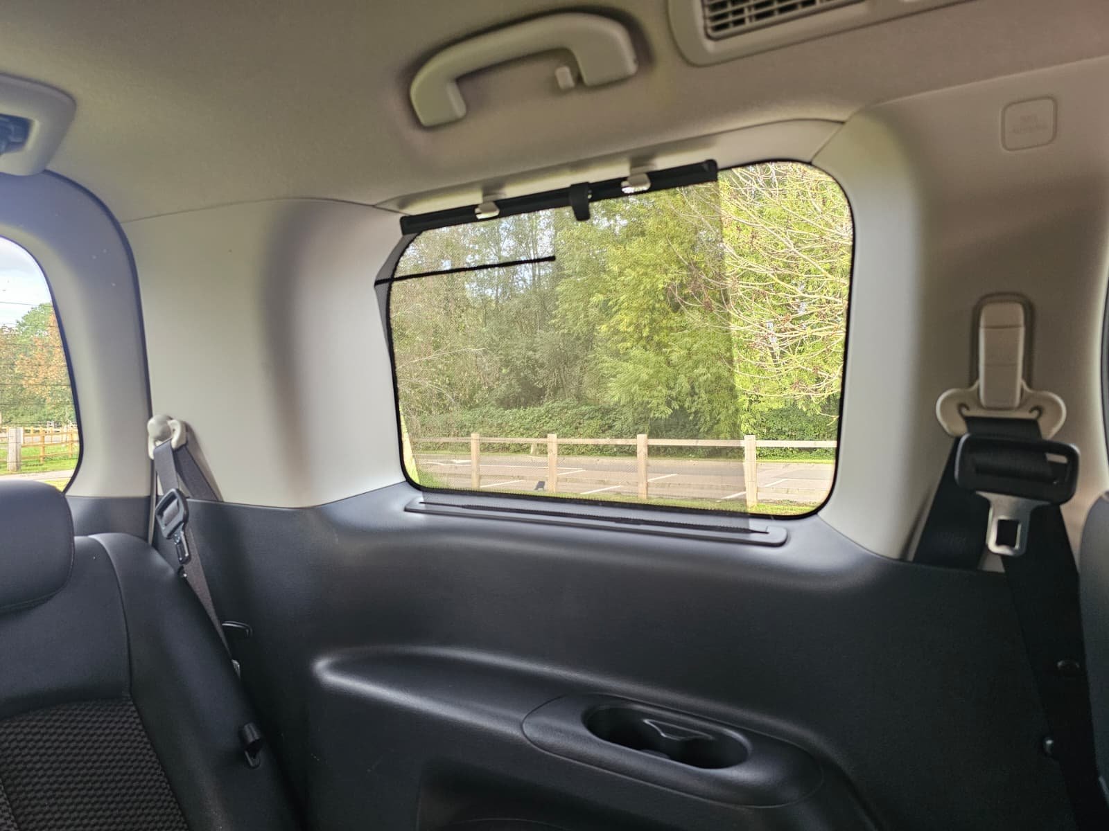 NISSAN ELGRAND Highway Star E52 3.5 V6 Xtronic Auto CVT 4X4 MPV