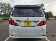 TOYOTA ALPHARD 2.4 Auto 7 Speed CVT Double Sunroof 8 Seater MPV