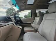 TOYOTA ALPHARD 2.4 Auto 7 Speed CVT Double Sunroof 8 Seater MPV