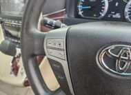TOYOTA ALPHARD 2.4 Auto 7 Speed CVT Double Sunroof 8 Seater MPV
