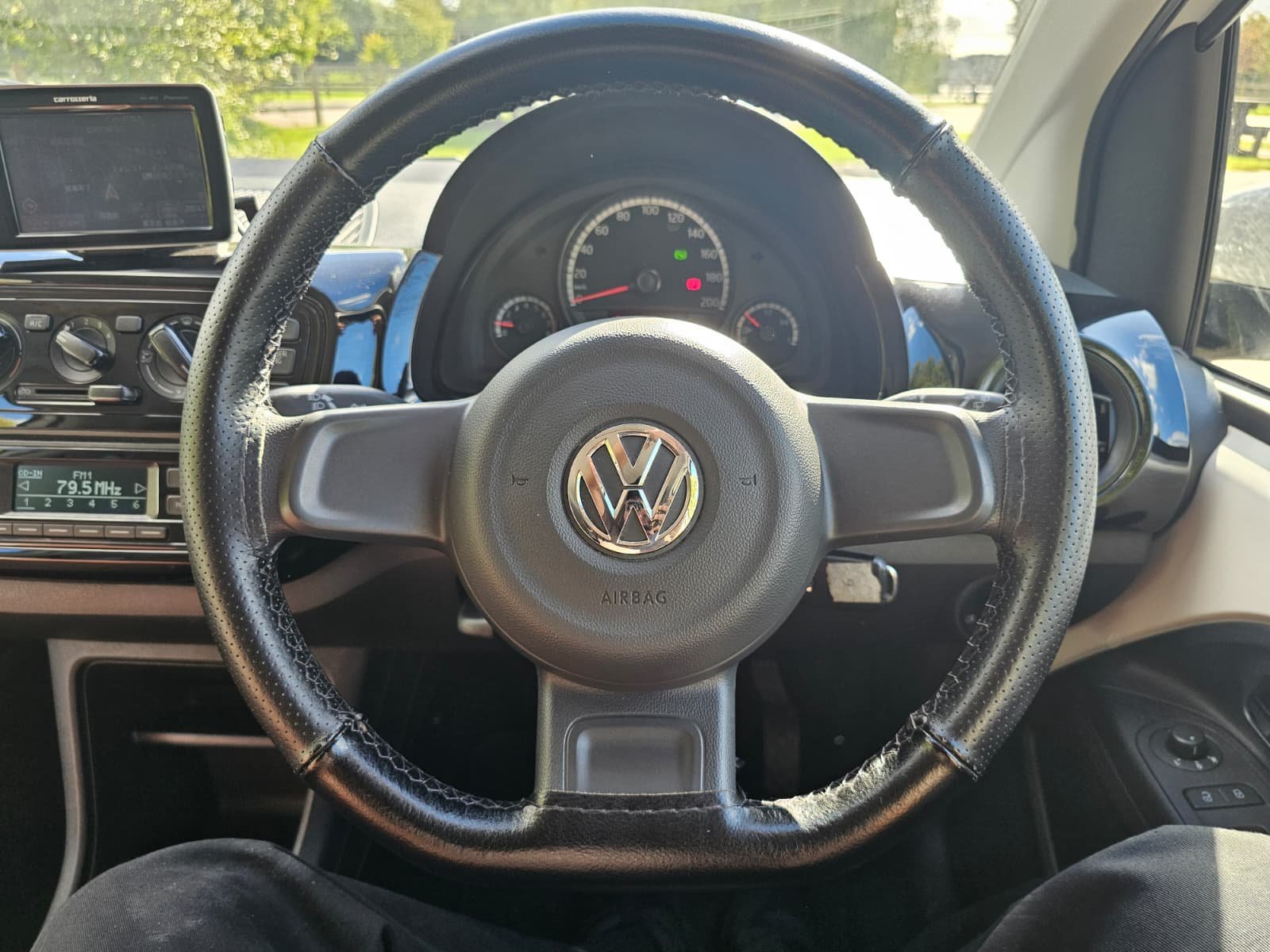 VOLKSWAGEN UP High Up! 1.0L Auto ASG 5dr