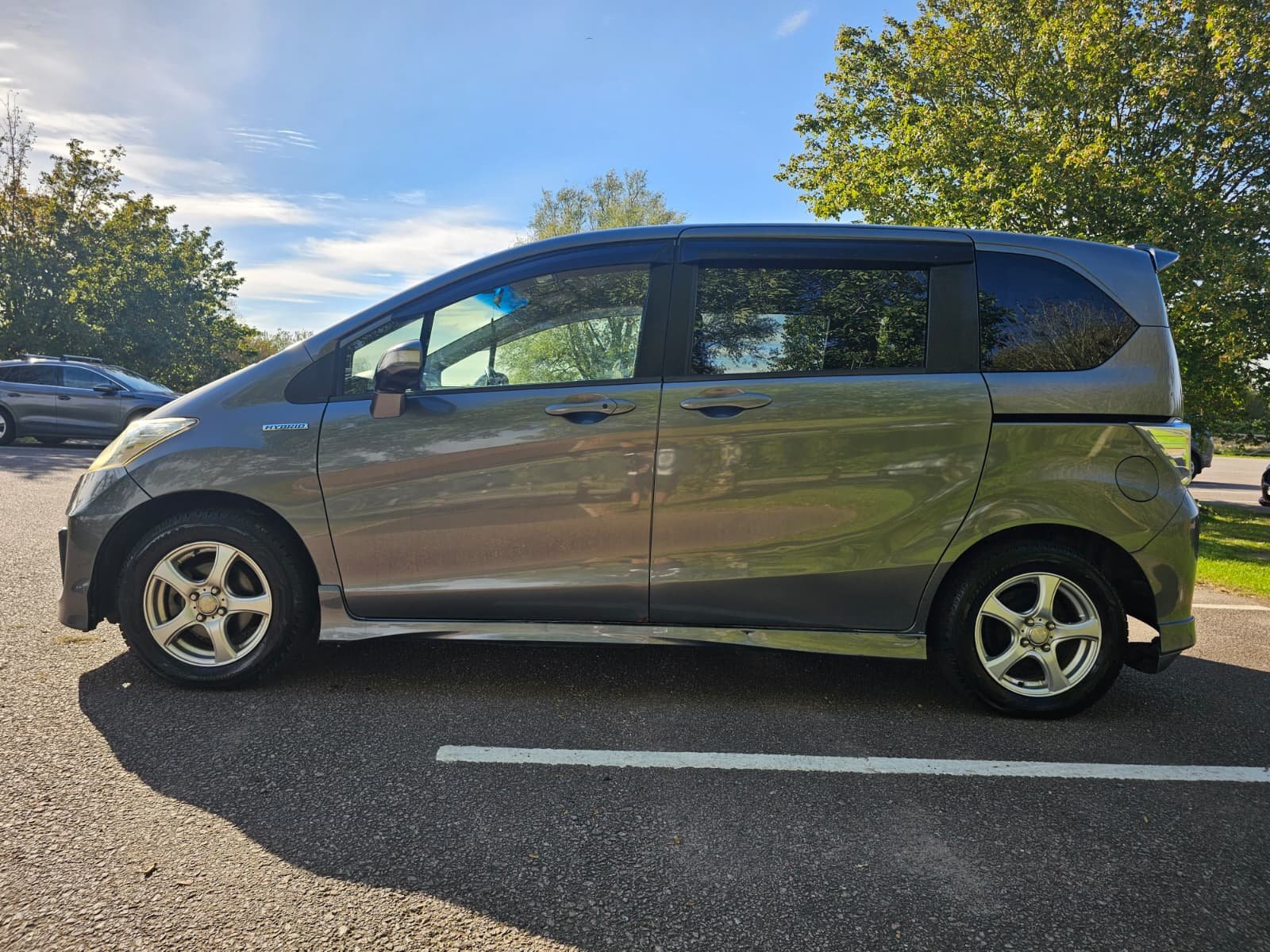 Honda Freed 1.5h EX IMA Automatic Hybrid 6 Seater MPV