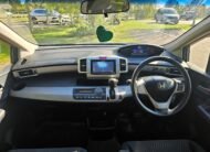 Honda Freed 1.5h EX IMA Automatic Hybrid 6 Seater MPV