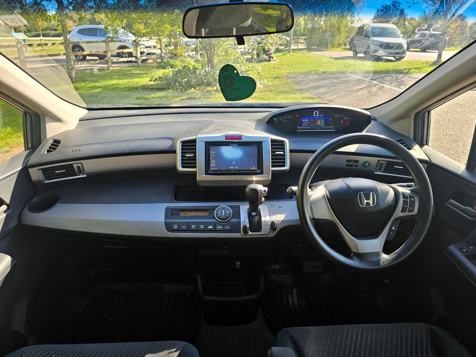 Honda Freed 1.5h EX IMA Automatic Hybrid 6 Seater MPV