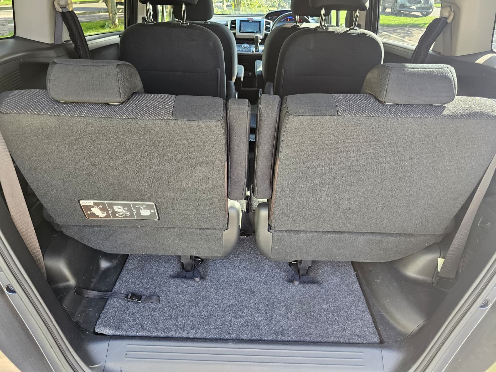 Honda Freed 1.5h EX IMA Automatic Hybrid 6 Seater MPV