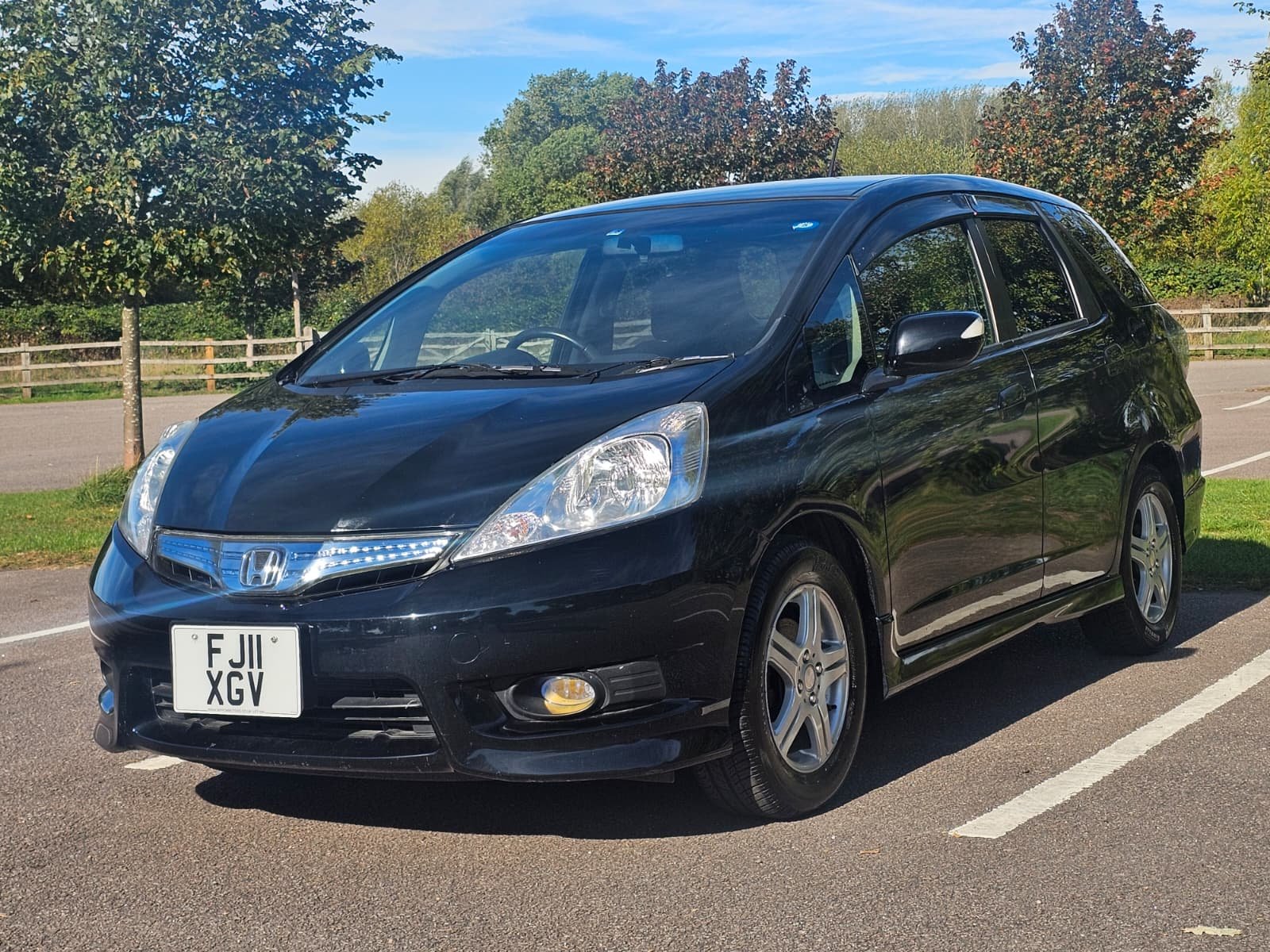 HONDA JAZZ FIT Shuttle 1.3h EX IMA Automatic Hybrid 5dr Hatch/Estate