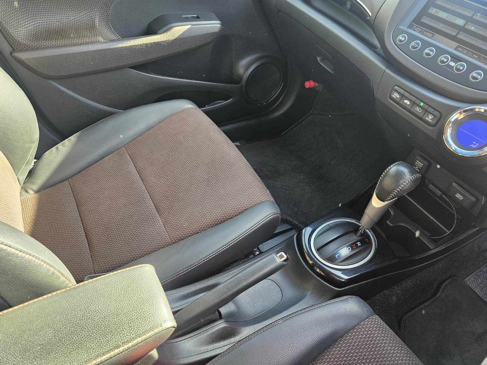 HONDA JAZZ FIT Shuttle 1.3h EX IMA Automatic Hybrid 5dr Hatch/Estate