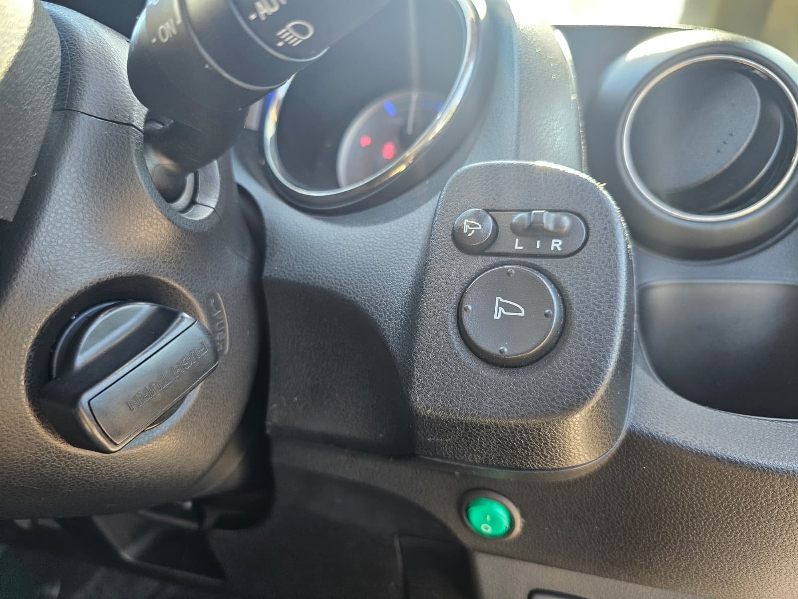 HONDA JAZZ FIT Shuttle 1.3h EX IMA Automatic Hybrid 5dr Hatch/Estate