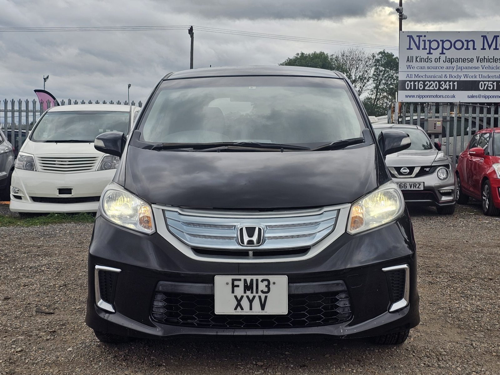 Honda Freed 1.5h EX IMA Automatic Hybrid 7 Seater MPV