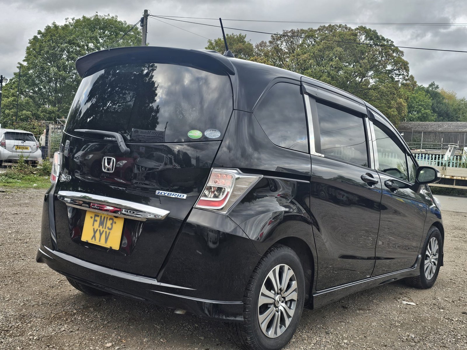 Honda Freed 1.5h EX IMA Automatic Hybrid 7 Seater MPV