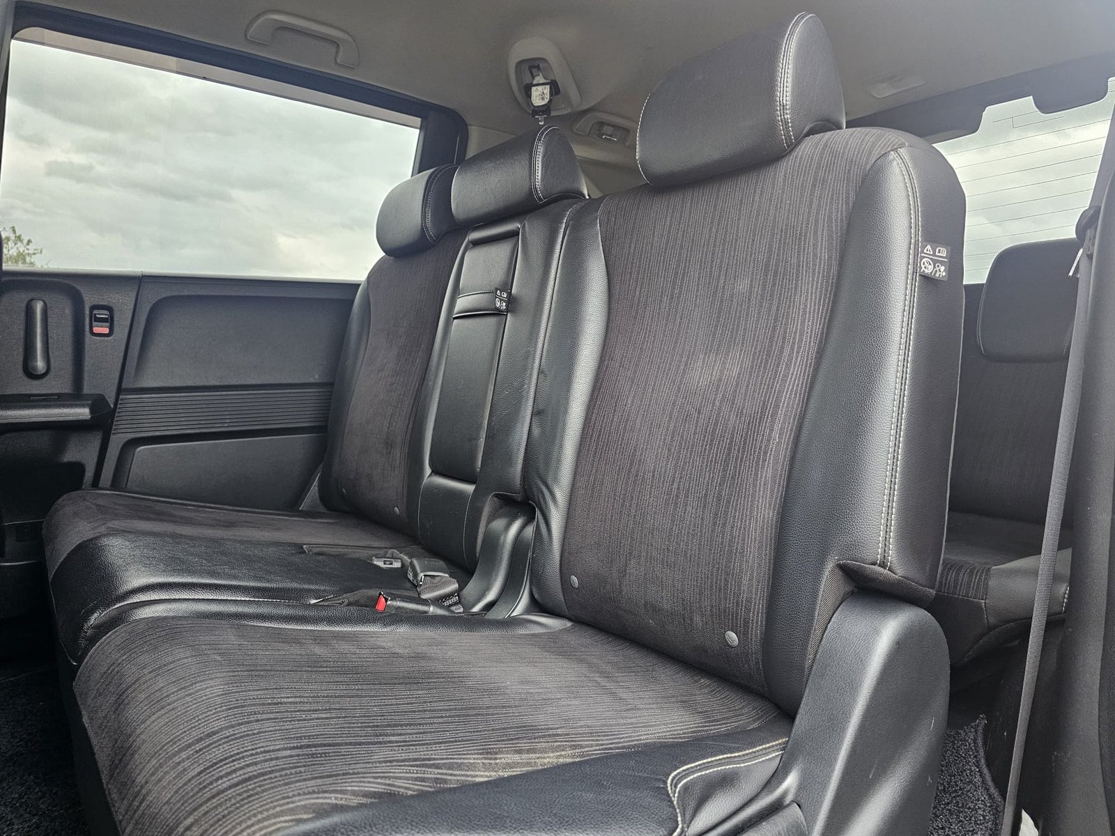 Honda Freed 1.5h EX IMA Automatic Hybrid 7 Seater MPV