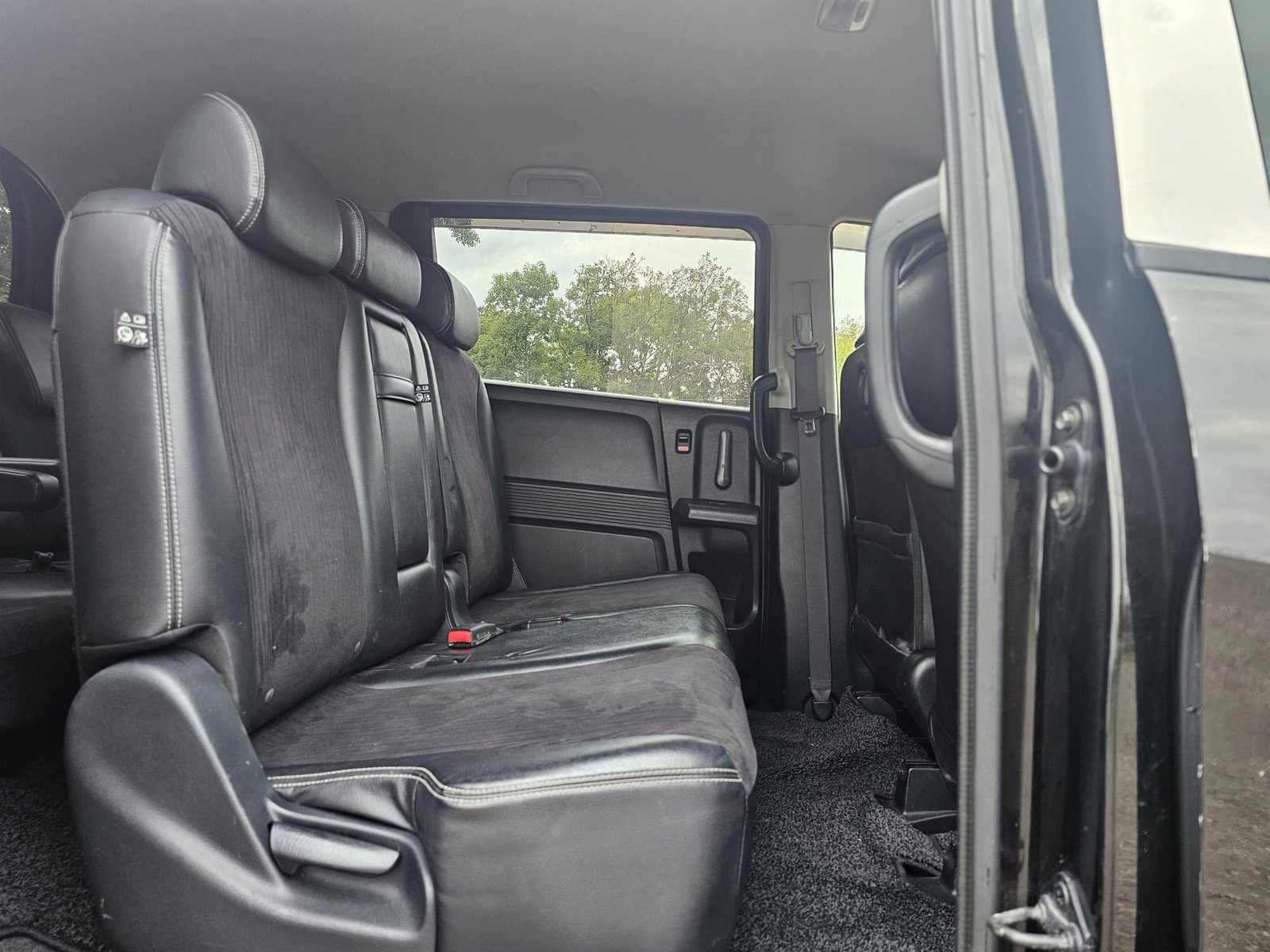 Honda Freed 1.5h EX IMA Automatic Hybrid 7 Seater MPV