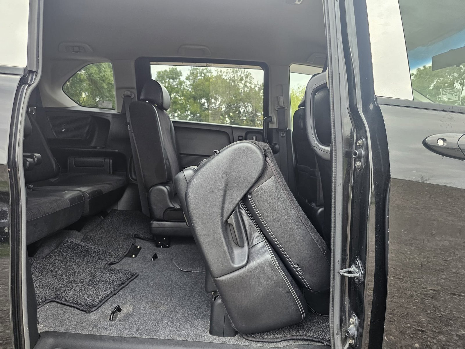Honda Freed 1.5h EX IMA Automatic Hybrid 7 Seater MPV