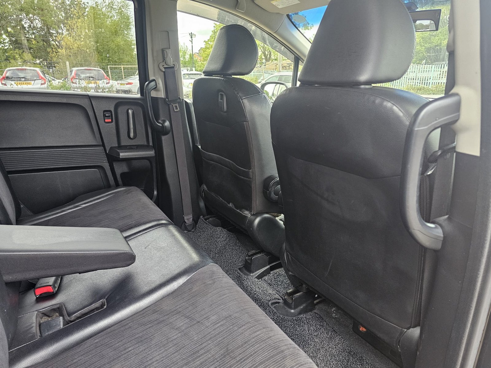 Honda Freed 1.5h EX IMA Automatic Hybrid 7 Seater MPV