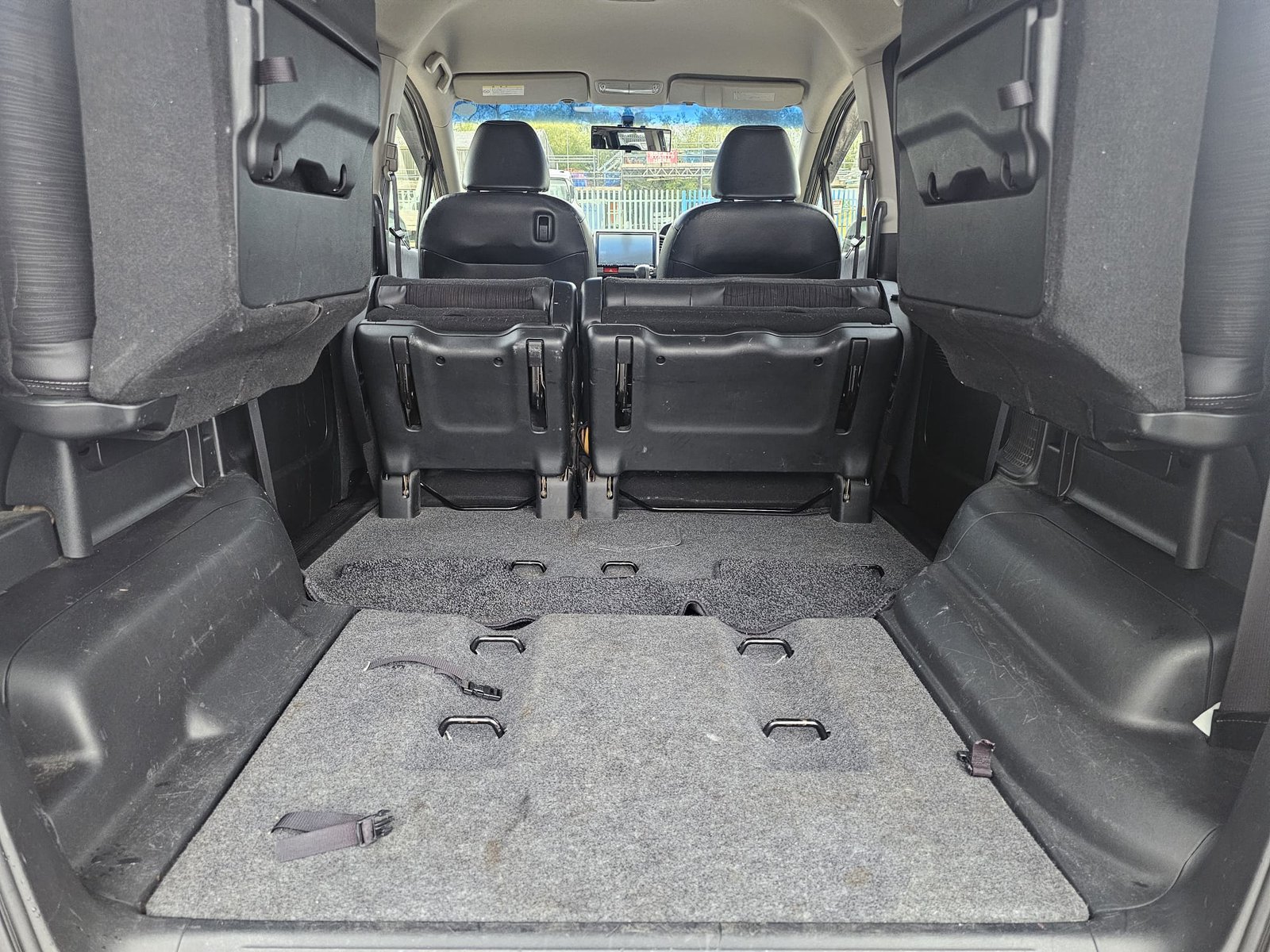 Honda Freed 1.5h EX IMA Automatic Hybrid 7 Seater MPV