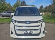 Toyota Noah 1.8h Auto Hybrid 8 Seater MPV ACC