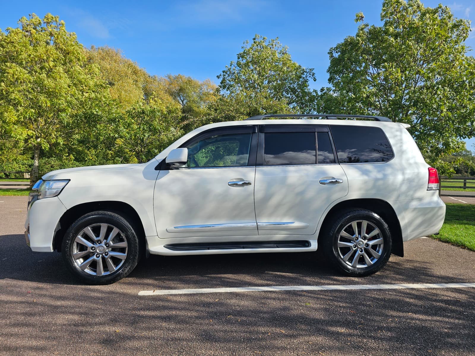 TOYOTA LAND CRUISER Prado Amazon ZX 4.6 V8 Petrol Auto 5dr 8 Seater