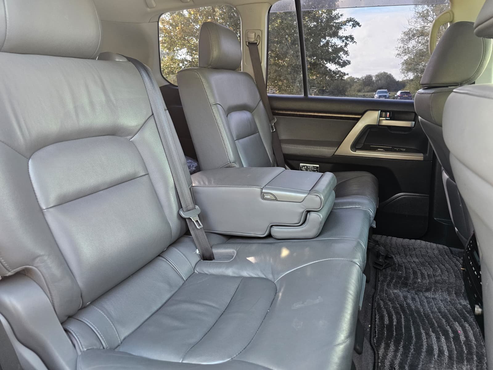 TOYOTA LAND CRUISER Prado Amazon ZX 4.6 V8 Petrol Auto 5dr 8 Seater