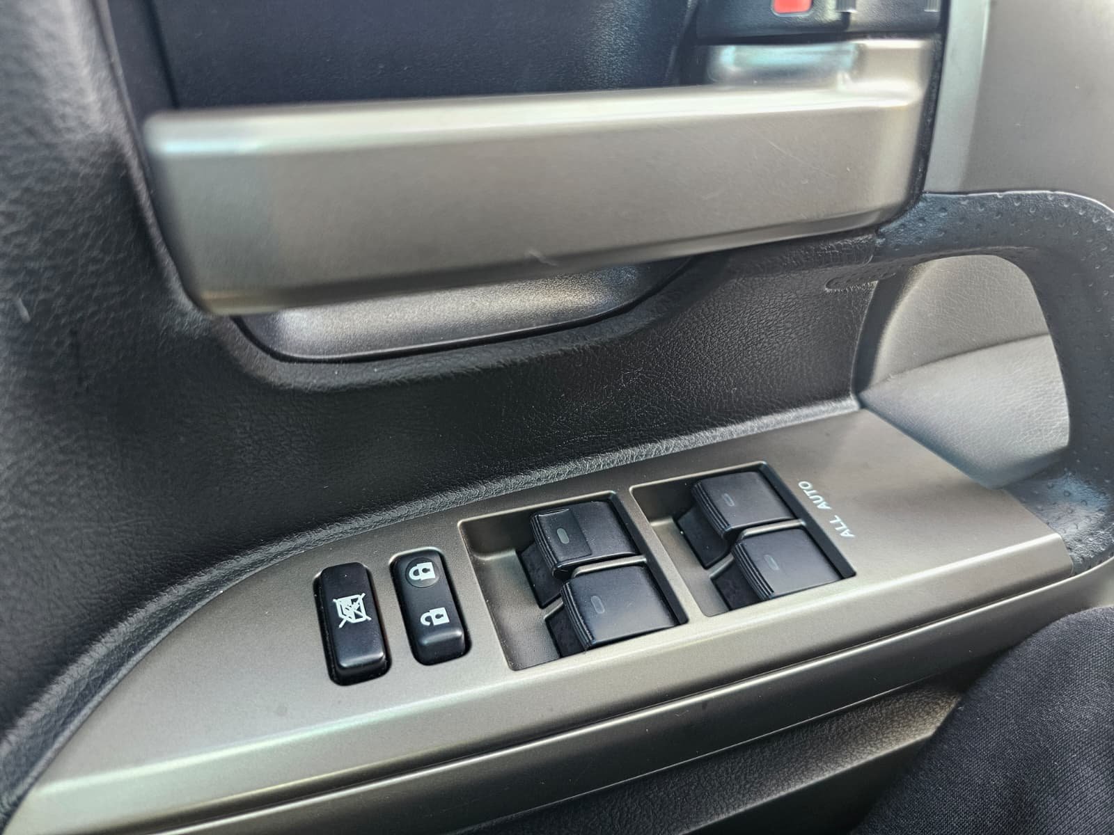 TOYOTA LAND CRUISER Prado Amazon ZX 4.6 V8 Petrol Auto 5dr 8 Seater