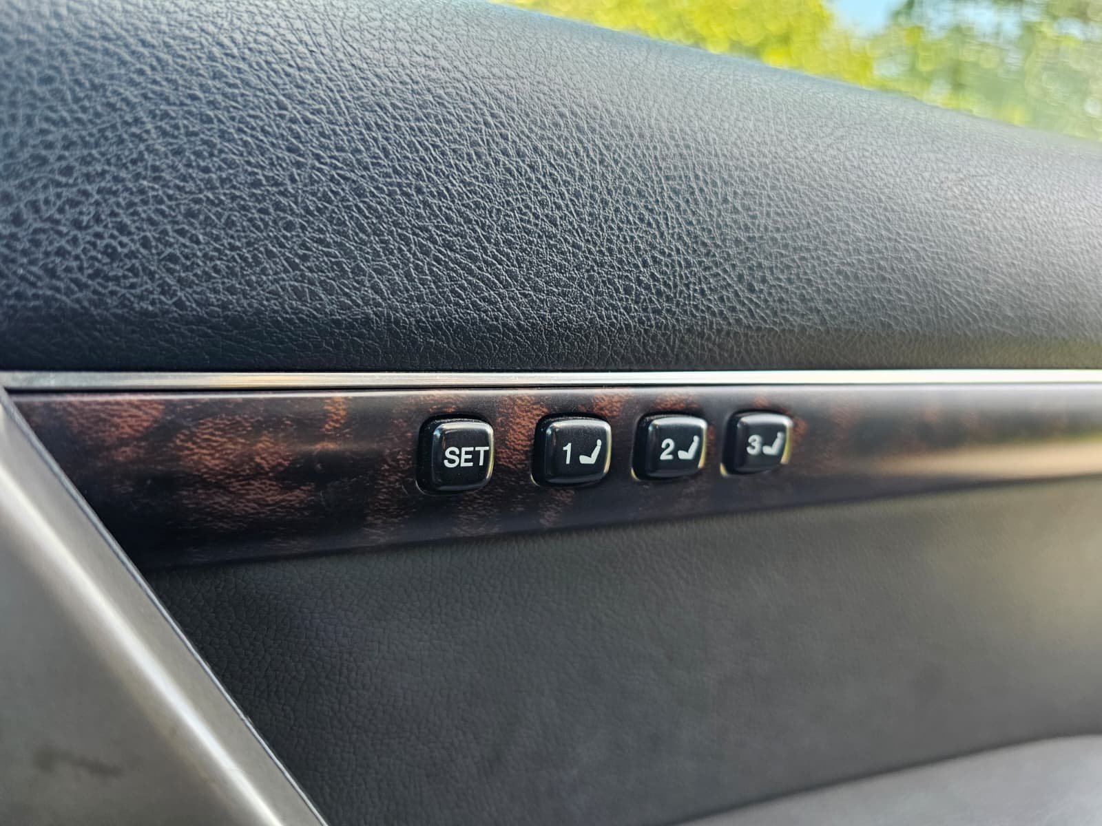 TOYOTA LAND CRUISER Prado Amazon ZX 4.6 V8 Petrol Auto 5dr 8 Seater