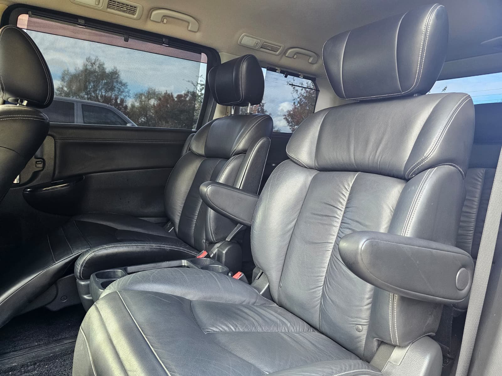 NISSAN ELGRAND Rider Autech E52 3.5 V6 Xtronic Auto 7 Luxury Seater MPV
