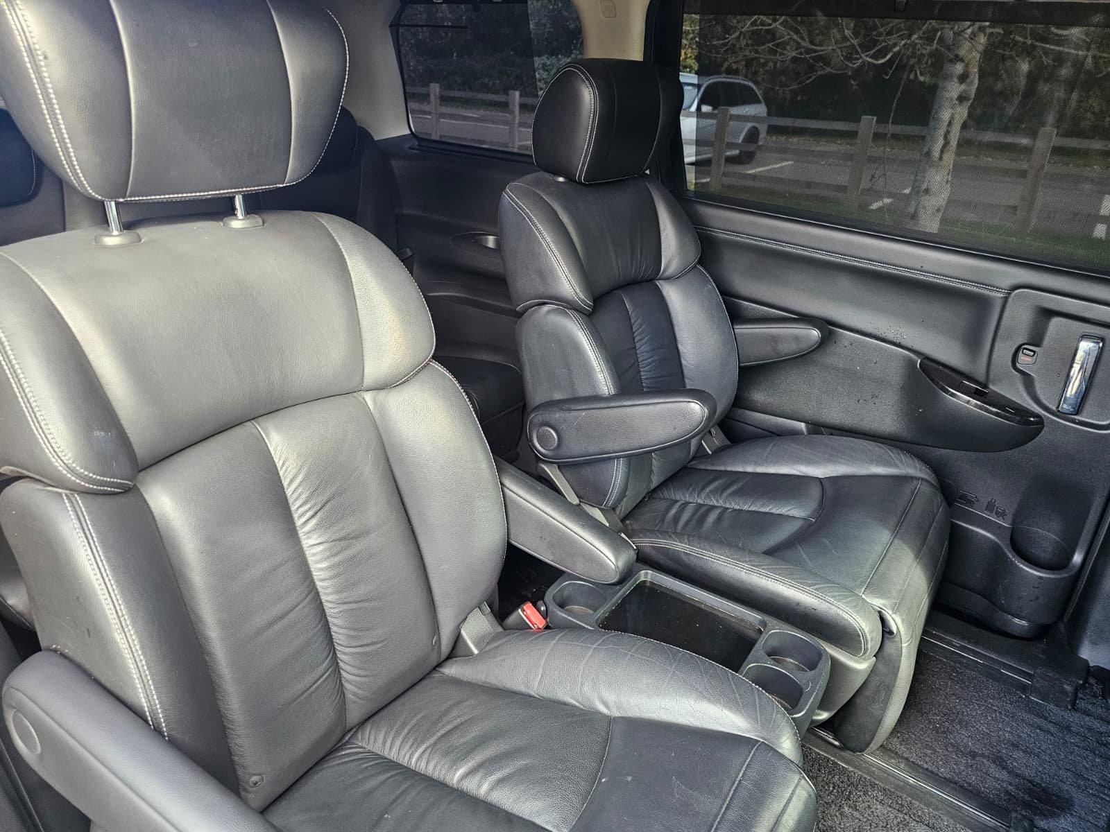 NISSAN ELGRAND Rider Autech E52 3.5 V6 Xtronic Auto 7 Luxury Seater MPV