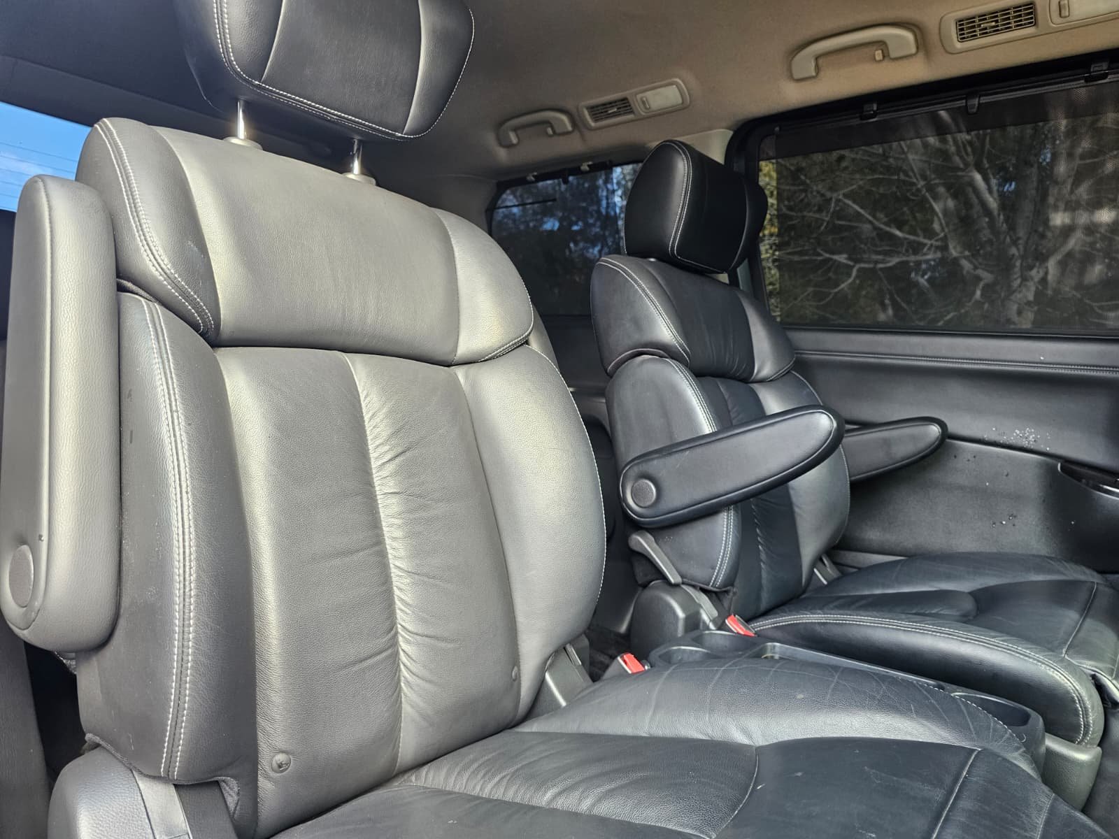 NISSAN ELGRAND Rider Autech E52 3.5 V6 Xtronic Auto 7 Luxury Seater MPV