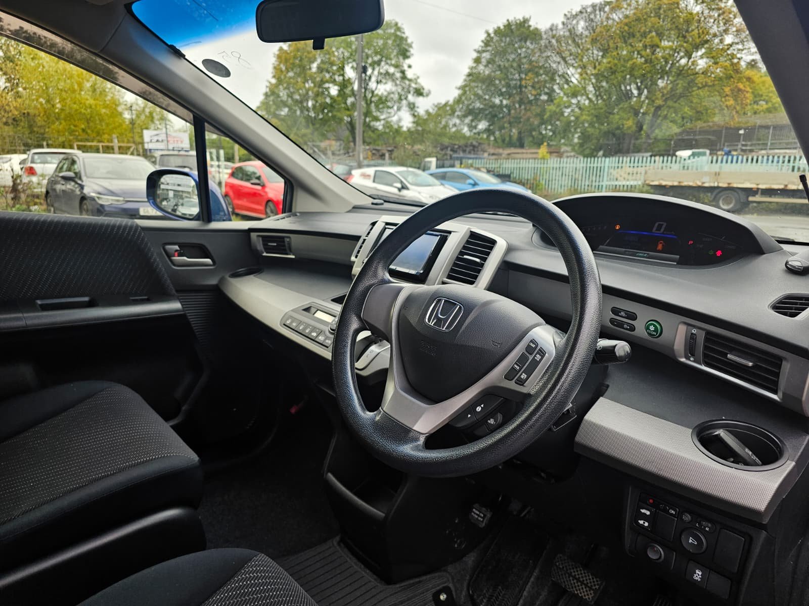 HONDA FREED 1.5h EX IMA Automatic Hybrid 7 Seater 5dr MPV