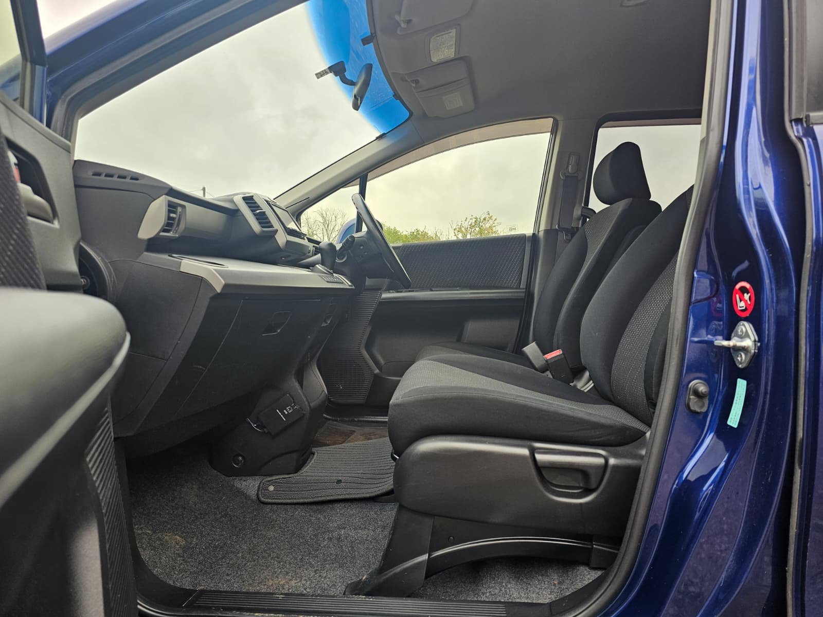 HONDA FREED 1.5h EX IMA Automatic Hybrid 7 Seater 5dr MPV