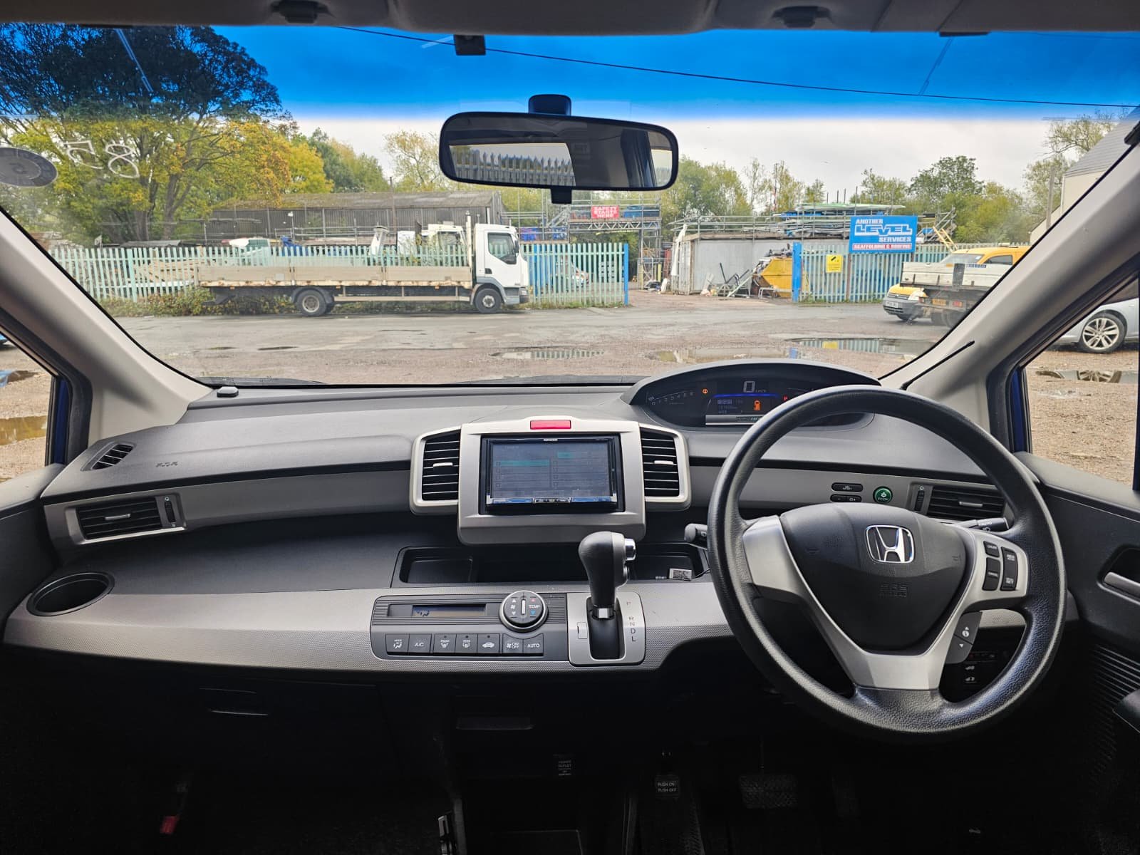 HONDA FREED 1.5h EX IMA Automatic Hybrid 7 Seater 5dr MPV