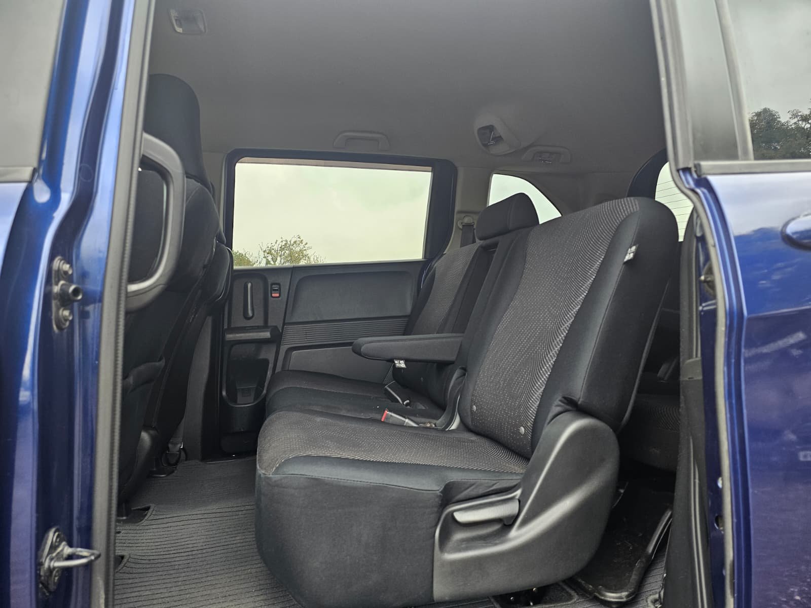 HONDA FREED 1.5h EX IMA Automatic Hybrid 7 Seater 5dr MPV