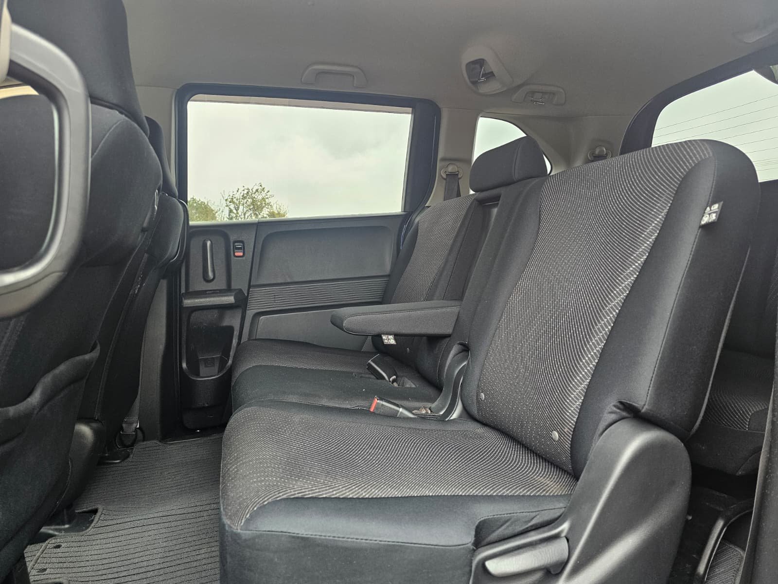 HONDA FREED 1.5h EX IMA Automatic Hybrid 7 Seater 5dr MPV
